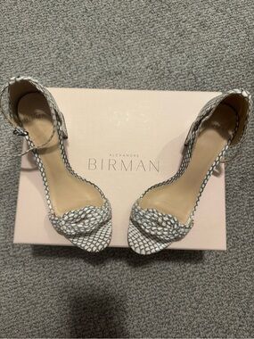 Alexandre Birman natural Snake-Print Knotted Ankle-Strap Sandals